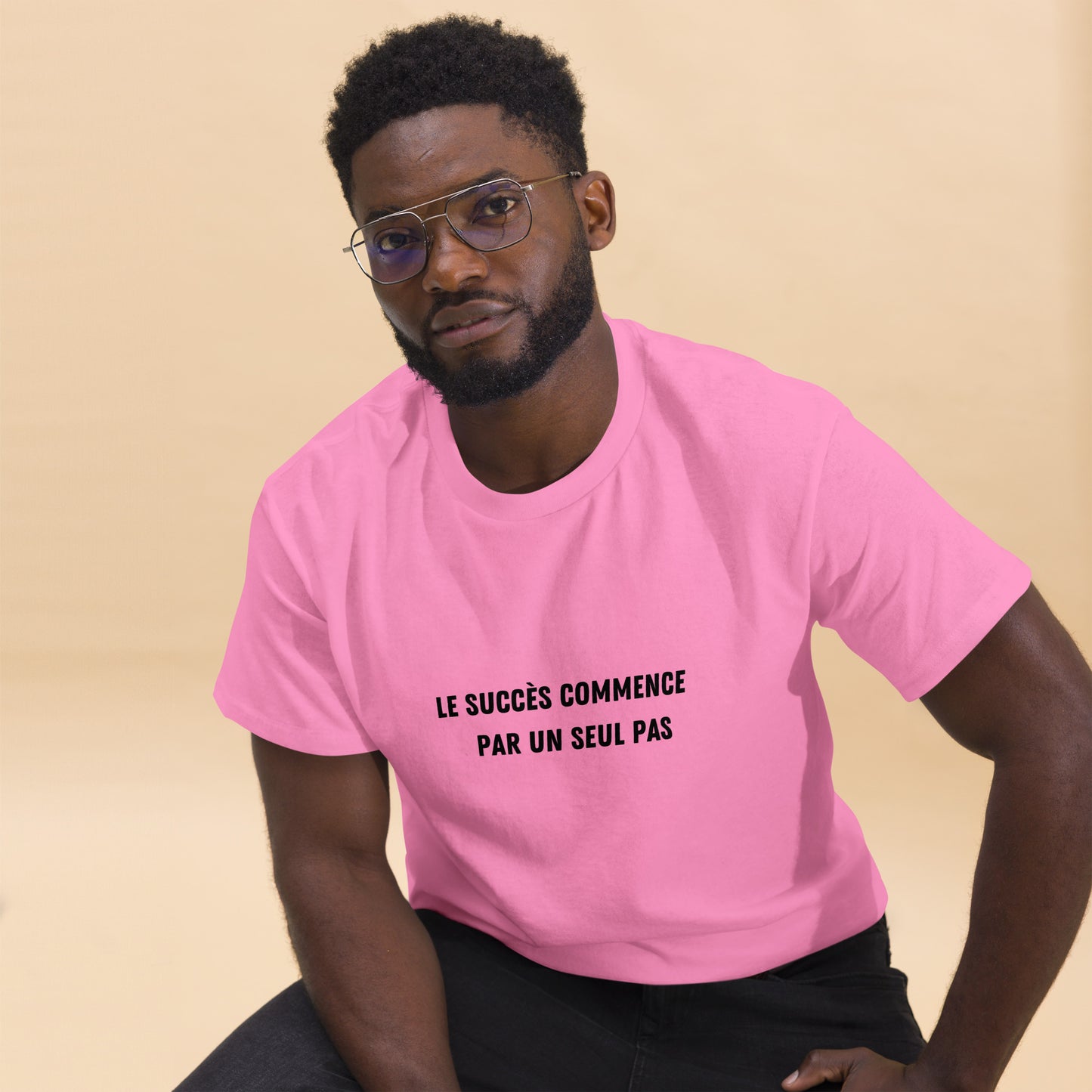 T-shirt classique homme - Le succès commence par un seul pas