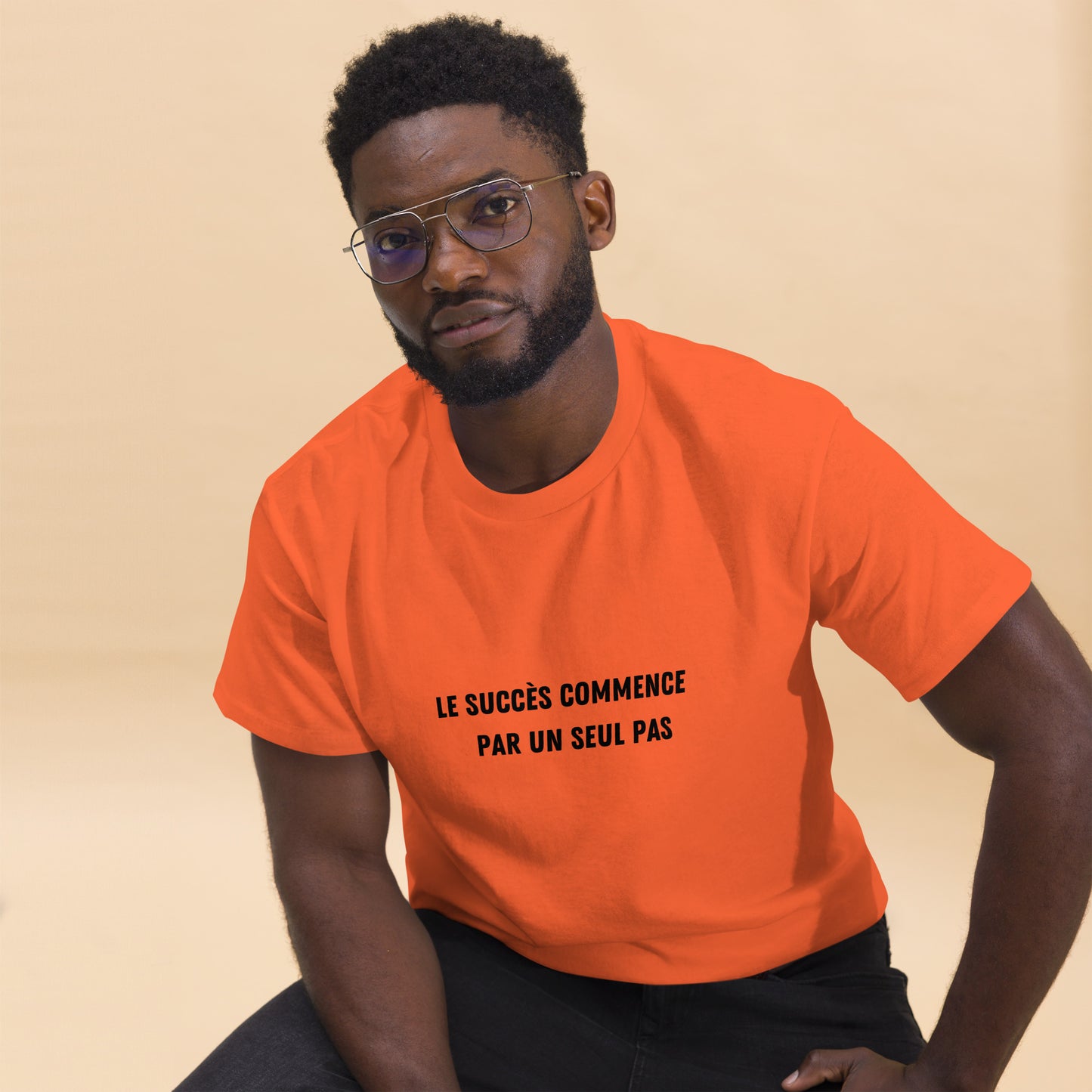 T-shirt classique homme - Le succès commence par un seul pas