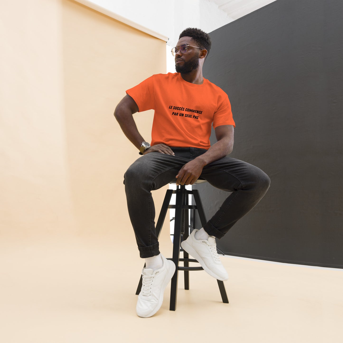 T-shirt classique homme - Le succès commence par un seul pas