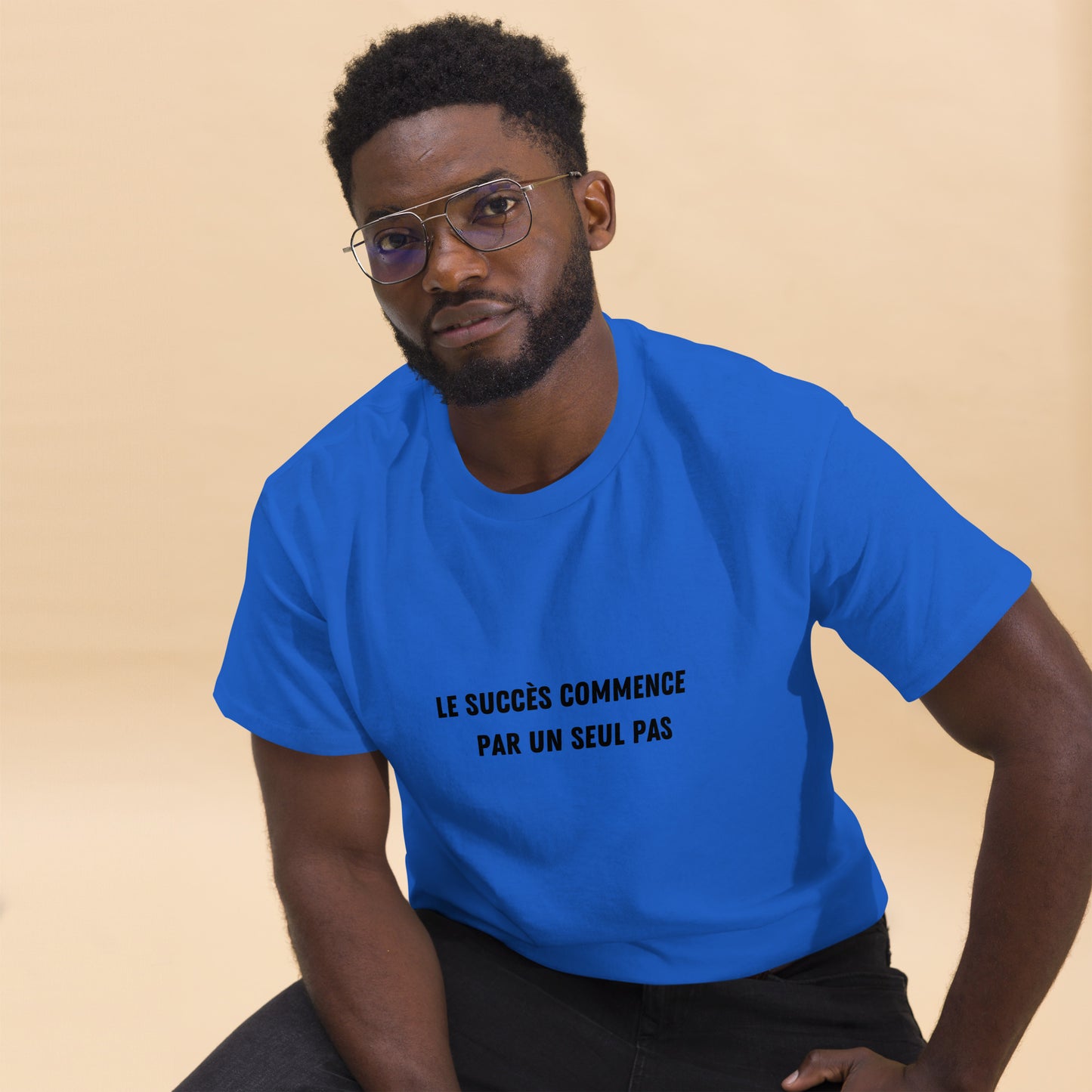 T-shirt classique homme - Le succès commence par un seul pas