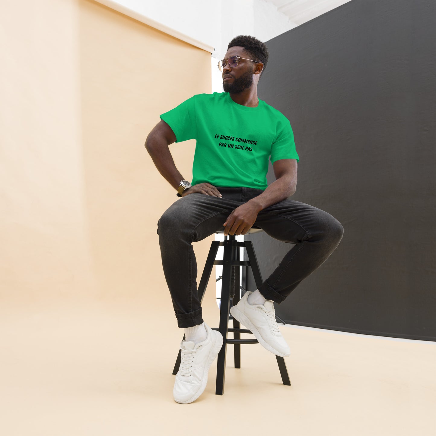 T-shirt classique homme - Le succès commence par un seul pas