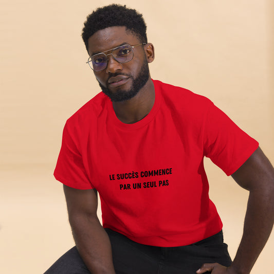 T-shirt classique homme - Le succès commence par un seul pas